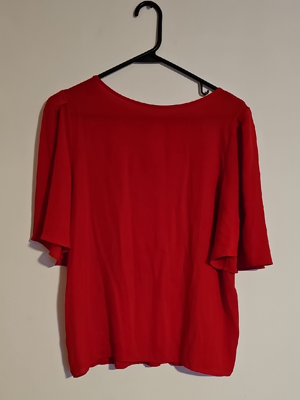 LOFT Red Short Flutter Sleeve Top